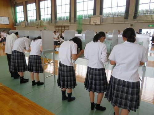松阪商業高校の2018年後期生徒会役員選挙で啓発を実施しましたの画像3