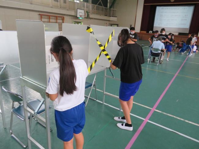 港小学校で選挙出前授業を実施しましたの画像2