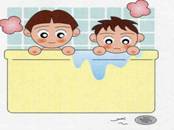 お風呂では排水の髪の毛や糸くずなどはこまめに取り除く。