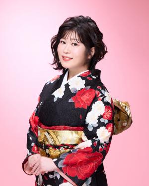 中西りえ
