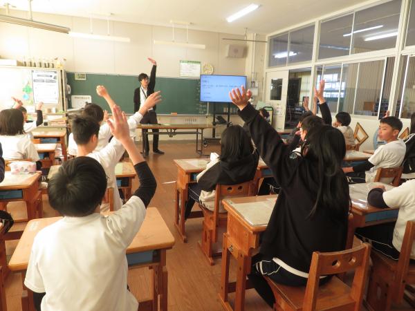 出前授業の様子の写真