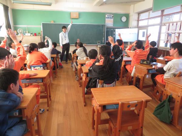 出前授業の様子の写真