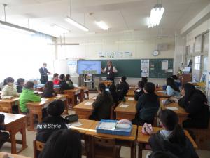 演説の様子の写真　その1