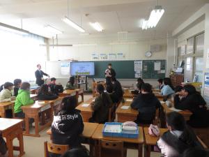 演説の様子の写真　その3