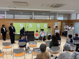 歯と口の健康週間ポスター