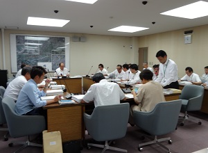 議会運営委員会写真