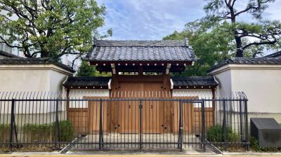三井発祥地(門扉写真)