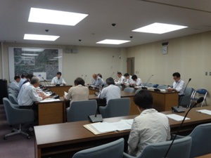 議会運営委員会写真