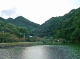 瑞巌寺庭園と観音岳への遠望（岩内町）