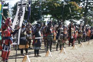 甲冑隊の勝ち鬨