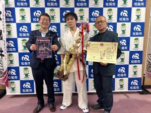 脇野昭典さん