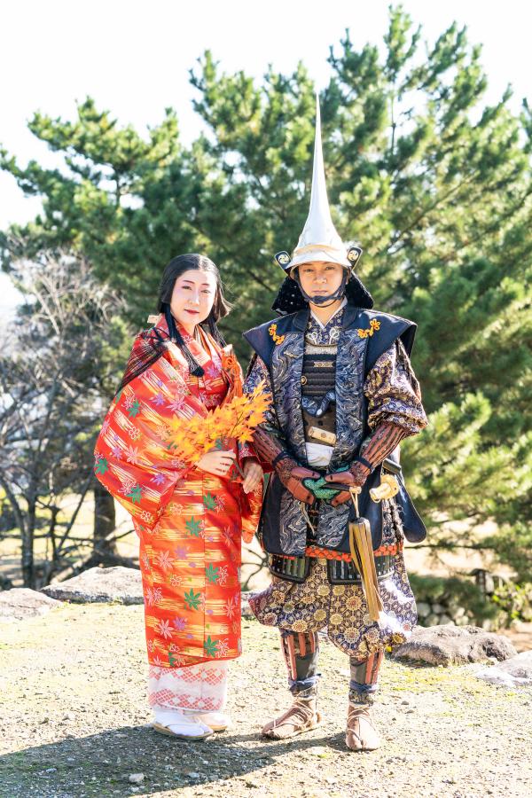 氏郷まつり　氏郷と冬姫の写真